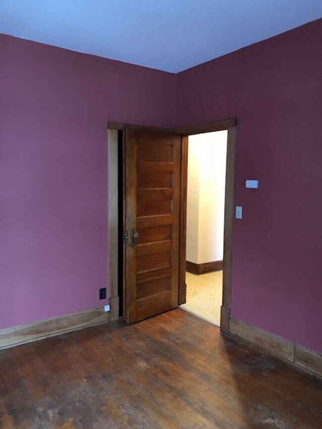 Photo - 6 Bedroom June 2024 Near Macalester! Unit 2