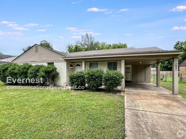 Building Photo - 2880 Normandy Dr Rental