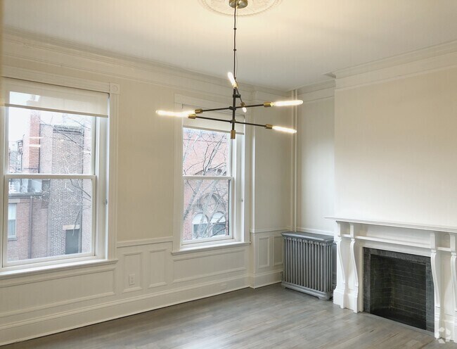 Building Photo - 1411 Washington St Unit 11 Rental