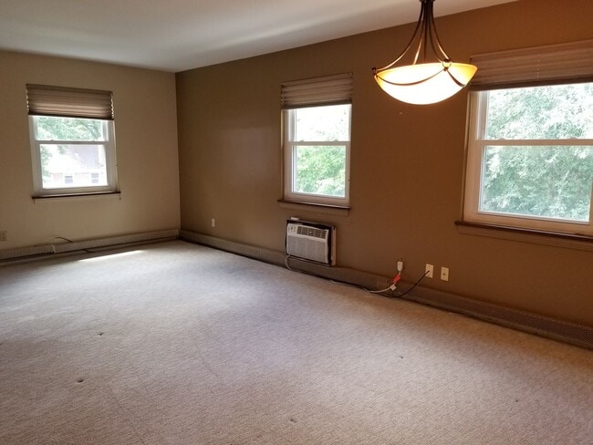 Photo - Mayflower Condo for Rent