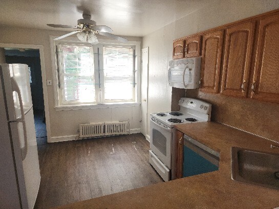 Kitchen - 2044 N 63rd St