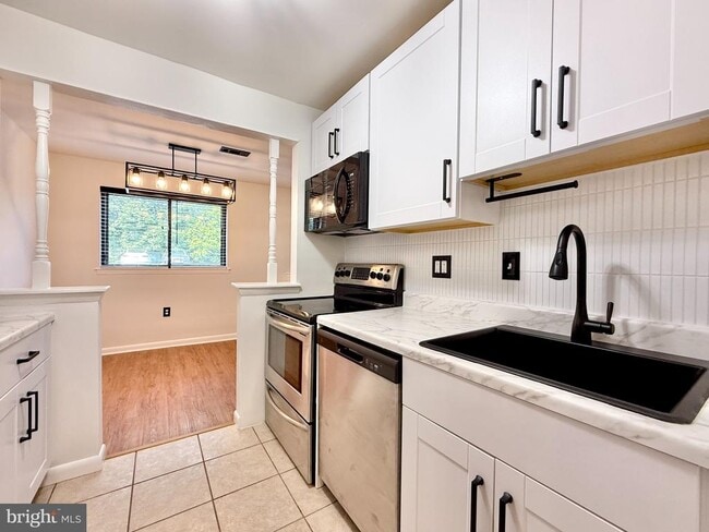 Building Photo - 316 White Horse Pike Unit 102 Rental