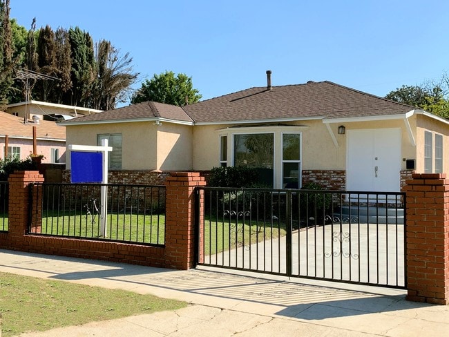 Photo - 17516 Lemay St