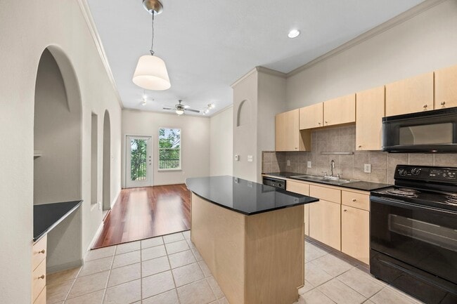 Photo - 1441 East St Unit 207