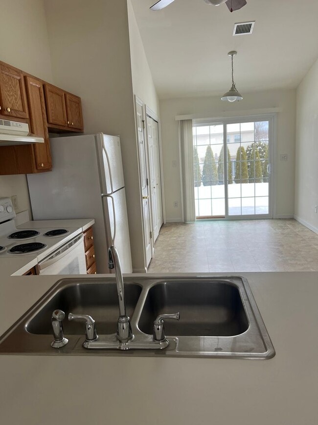 Photo - 34-37 Eastwick Lane Unit 34 Eastwick Lane