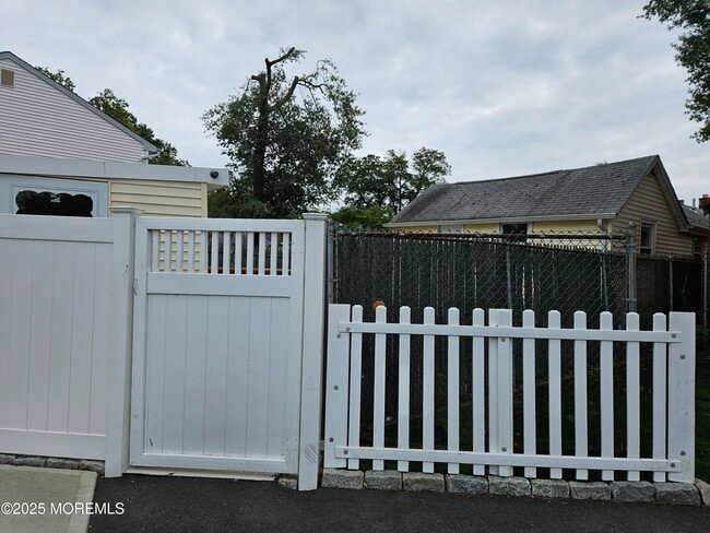 Photo - 47 Collins St