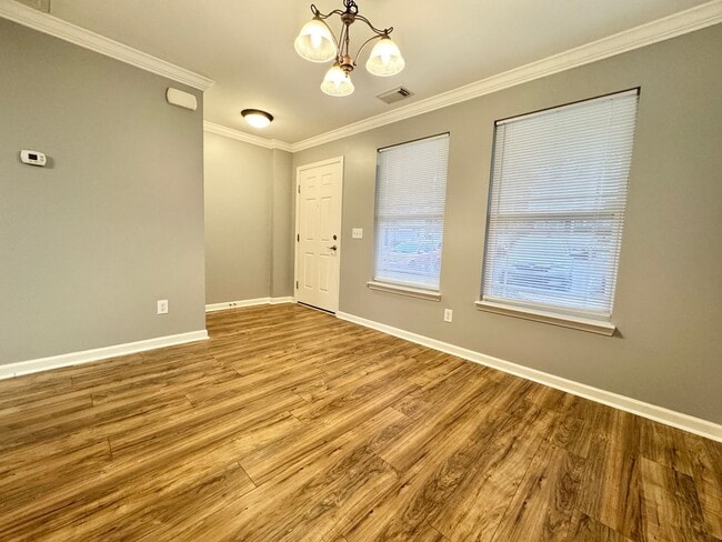 Photo - 2 Bedroom, 2.5 Bath Townhouse - Two Bedroom Suites