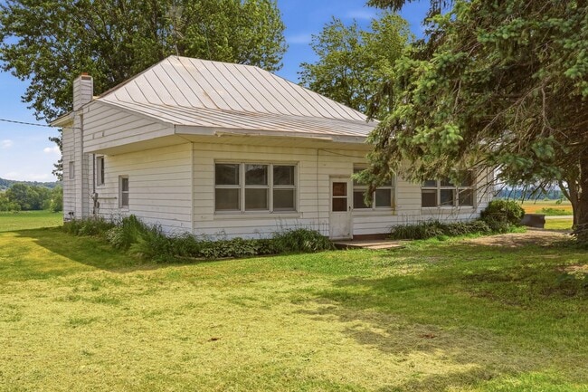 Photo - 13979 Fedora Rd
