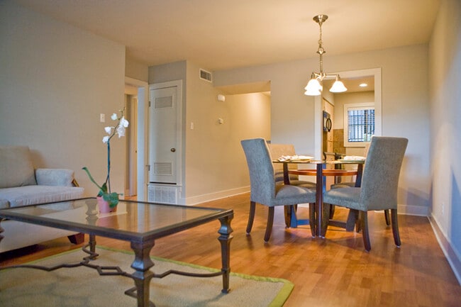 Photo - 3815 Guadalupe St Condo Unit 106