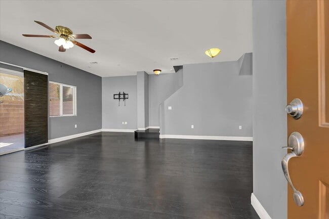 Photo - 9303 Gilcrease Ave