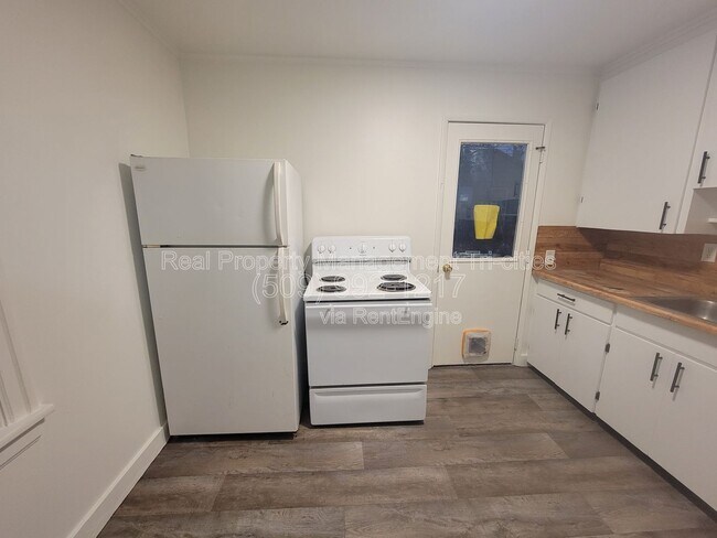 Photo - 618 S Alder St