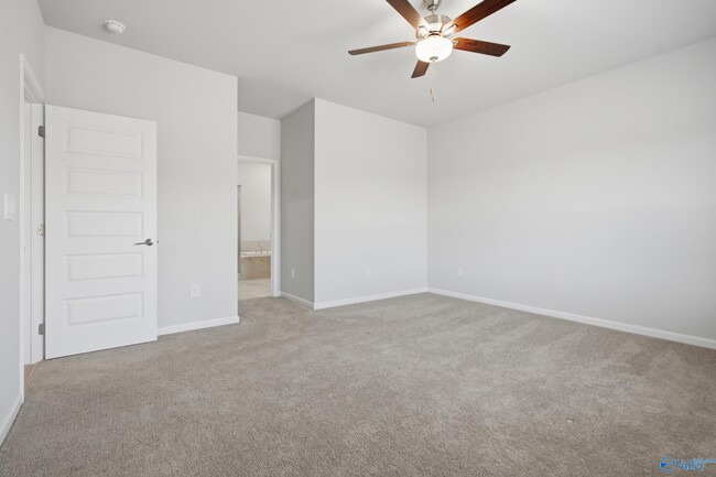 Photo - 128 Stockholm Ln
