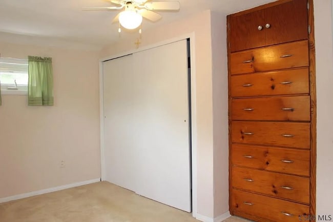 Photo - 207 Burkhard St