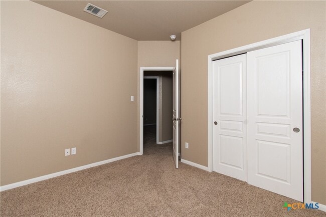 Photo - 245 Chering Dr