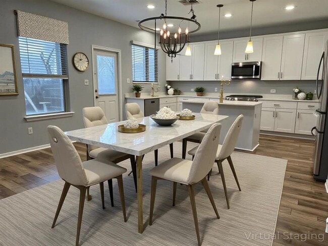 Photo - 816 Black Alder St