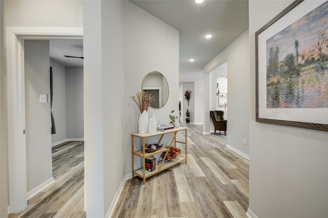 Photo - 2815 Torrey Pines Dr