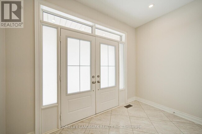 Photo - 9 Rotondo Cres