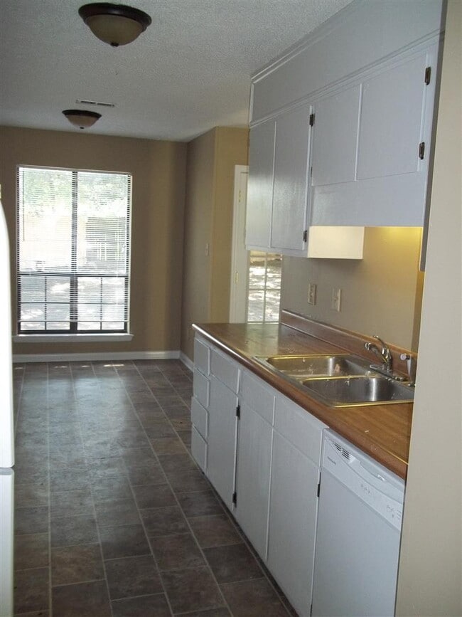 Photo - Spring Lake, NC 28390