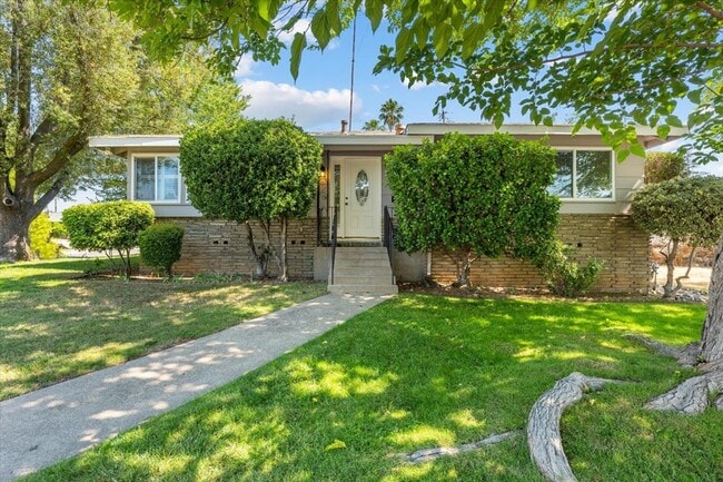Photo - BEAUTIFUL UPDATED HOME IN CITRUS HEIGHTS!!