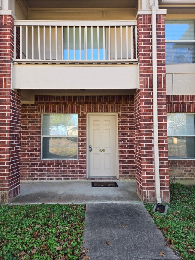 Photo - 3828 Shire Valley Dr