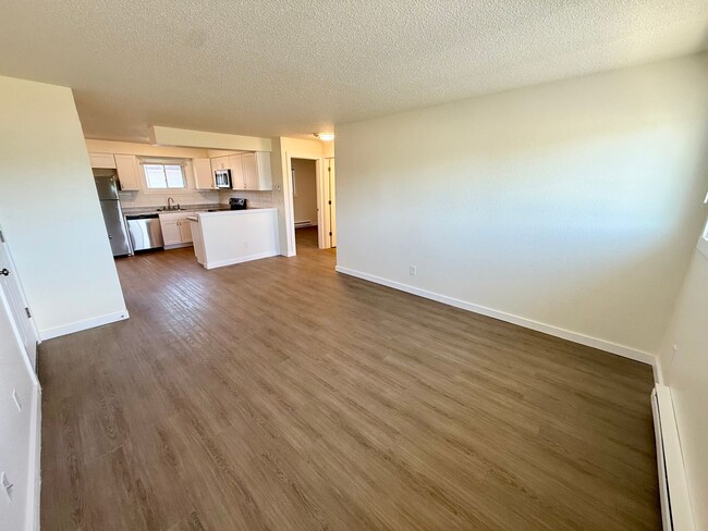 Photo - 4950-4956 Basswood Drive Unit 4952