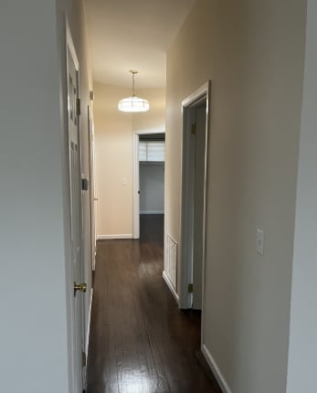 Photo - 9 Chestnut Hill Dr