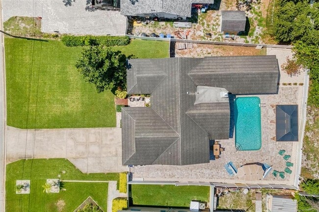 Photo - 5127 Caesar Way S