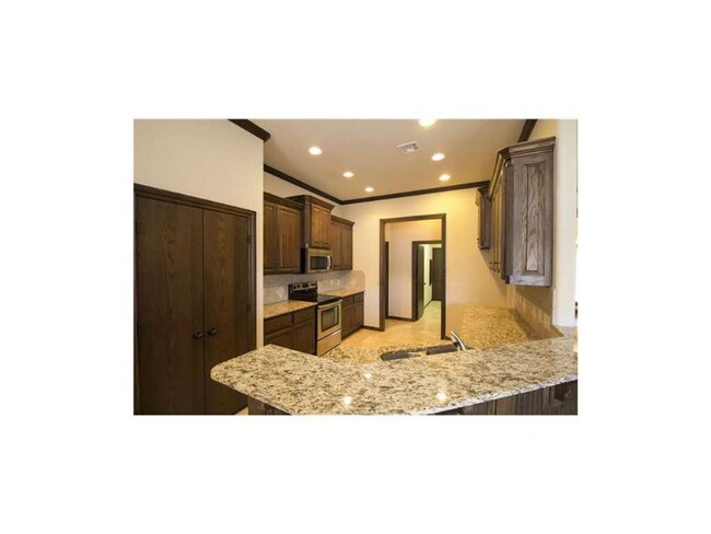 Photo - 10825 NW 35th St