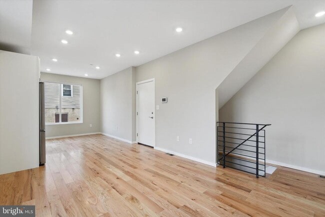 Photo - 1701 W Seybert St