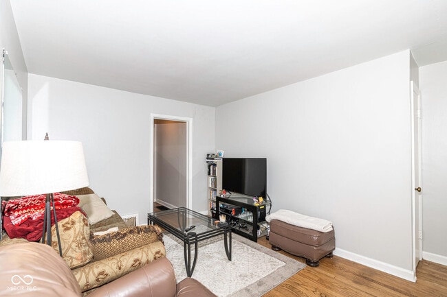 Photo - 5303 N College Ave