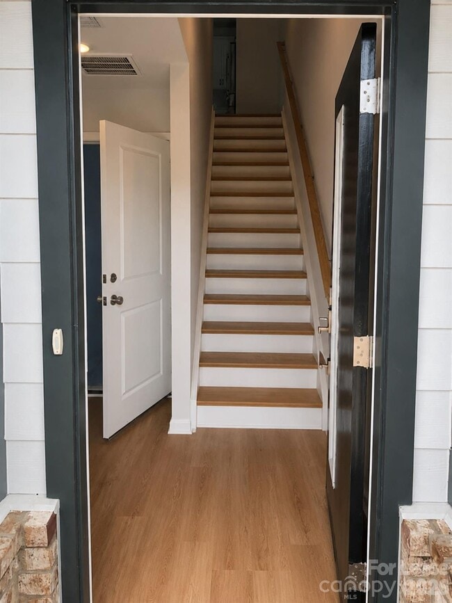Photo - 212 Ferebee Pl