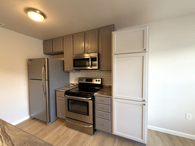 Photo - 941 Valley Rd Unit 941 Valley Rd. Apt. B
