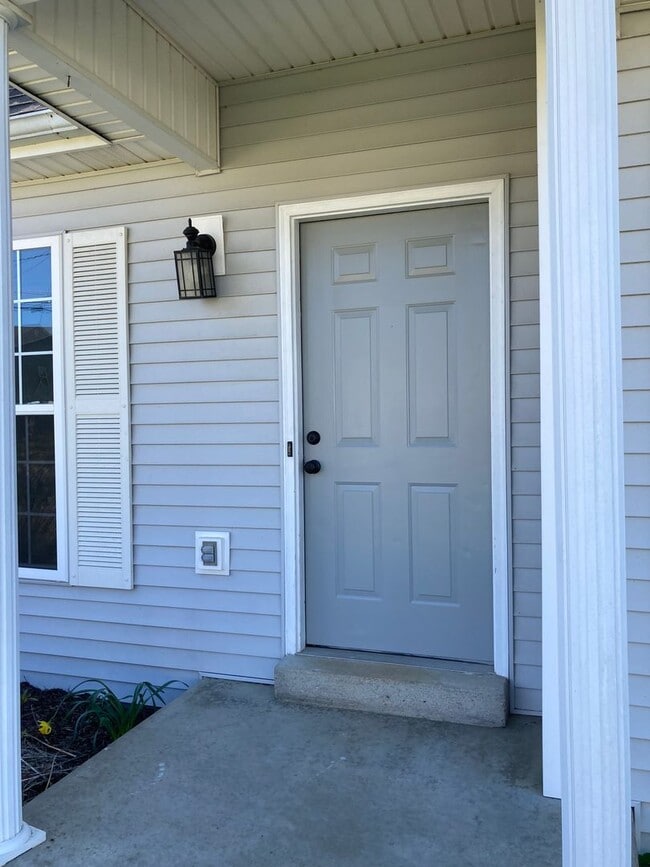 Photo - **Backyard offers County Setting in City L...