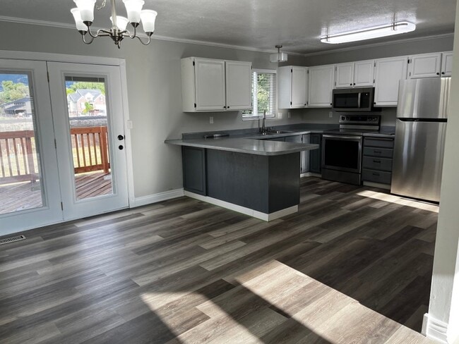 Photo - 1442 Willowbrook Dr