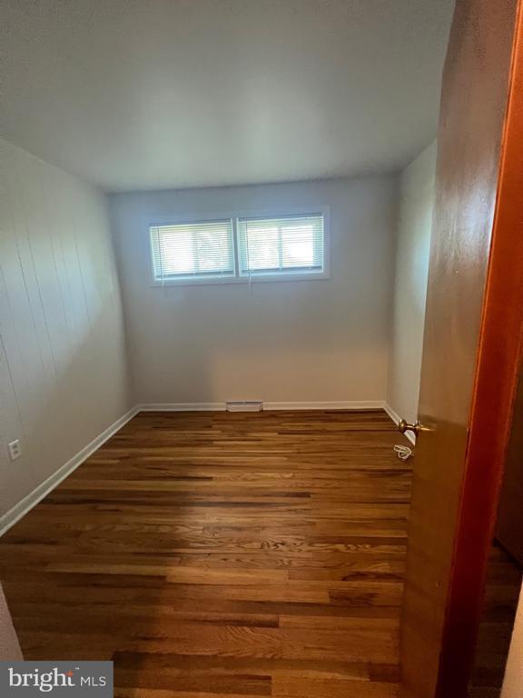 Photo - 10 Forest Ave