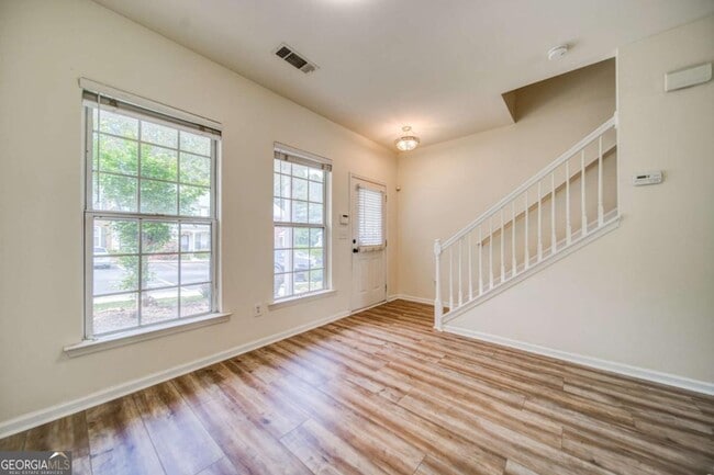 Photo - 3285 Hidden Cove Cir NW
