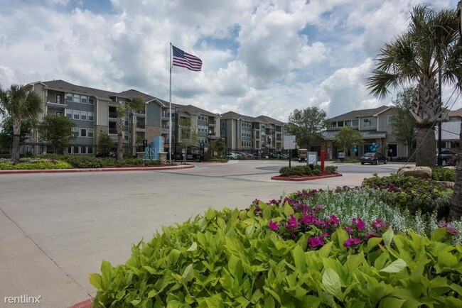 1 br, 1 bath Condo - 7315 Spring Cypress R... - 1 br, 1 bath Condo - 7315 Spring Cypress R...