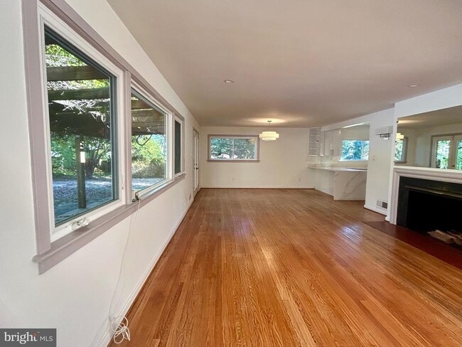 Building Photo - 4111 Saul Rd