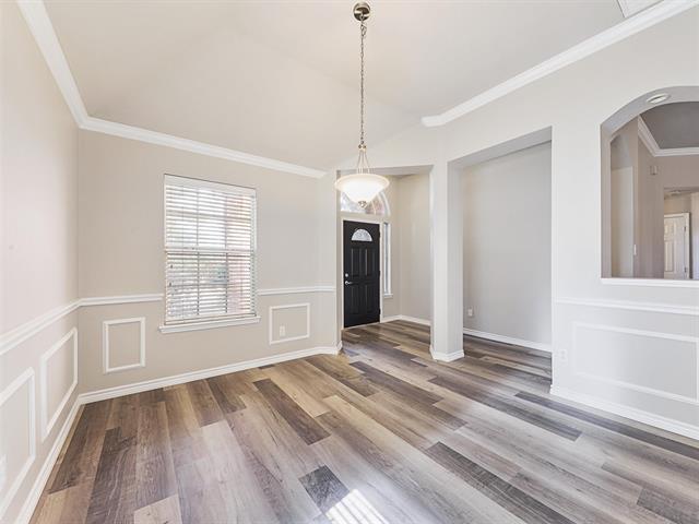 Photo - 2709 Vail Dr