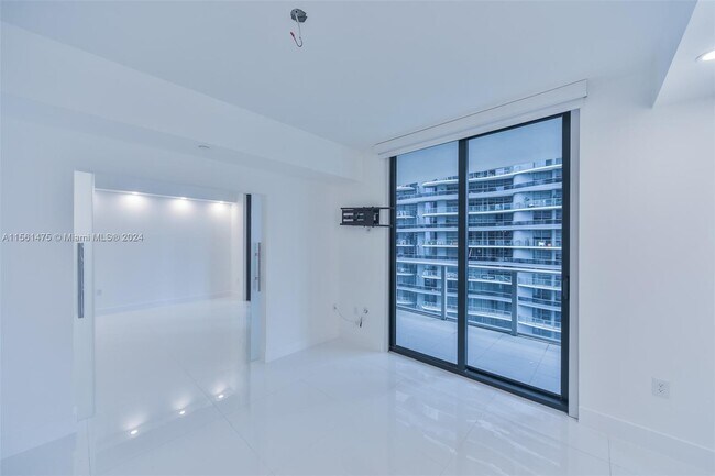 Photo - 1010 Brickell Ave Unit 1Bed