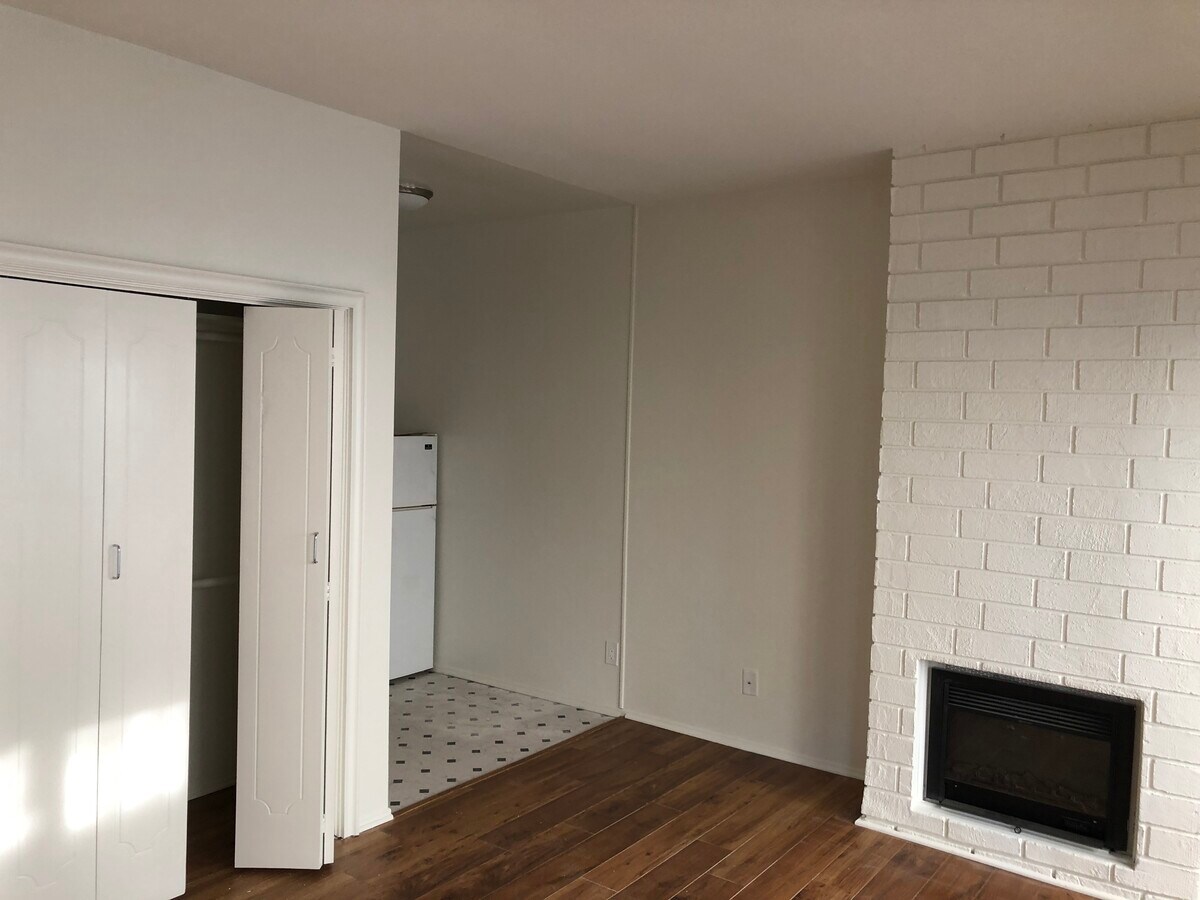 Photo - 10965 Rochester Ave Unit 106