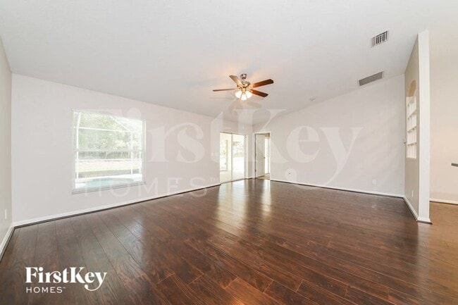 Photo - 3596 Monfero Ave