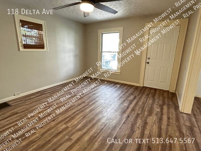 Photo - 118 Delta Ave