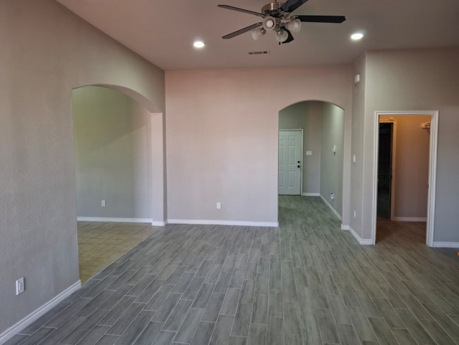 Photo - 6805 Terbet Ct