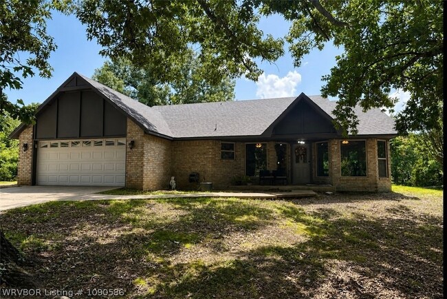 Building Photo - 17793 Orchard Ln