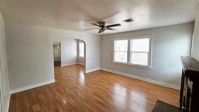 Photo - 2812 NW 23rd St