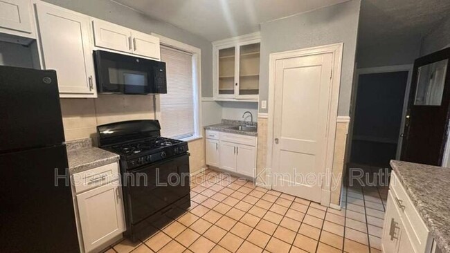 Photo - 5044 Pernod Ave Unidad 1F