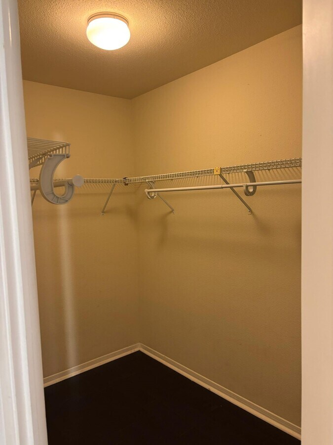 Photo - 2121 Hepburn St Unit 707