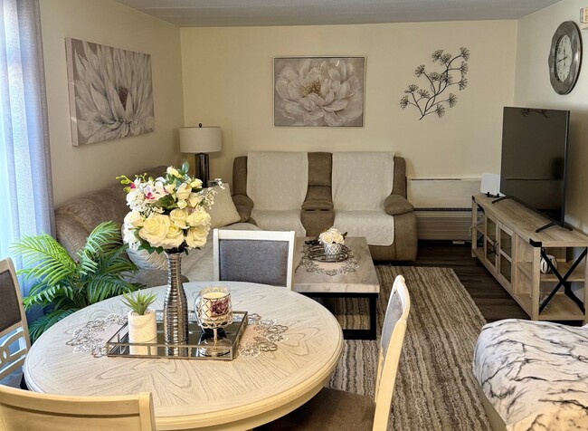 Photo - Aboussie Pavillion