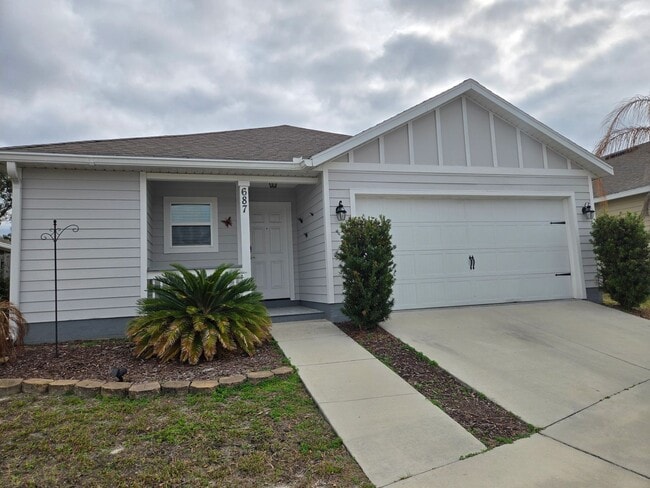 3/2 Home in Oak View Village - 3/2 Home in Oak View Village